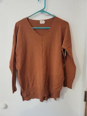 Dreamers by Debut Brown V-Neck Sweater M